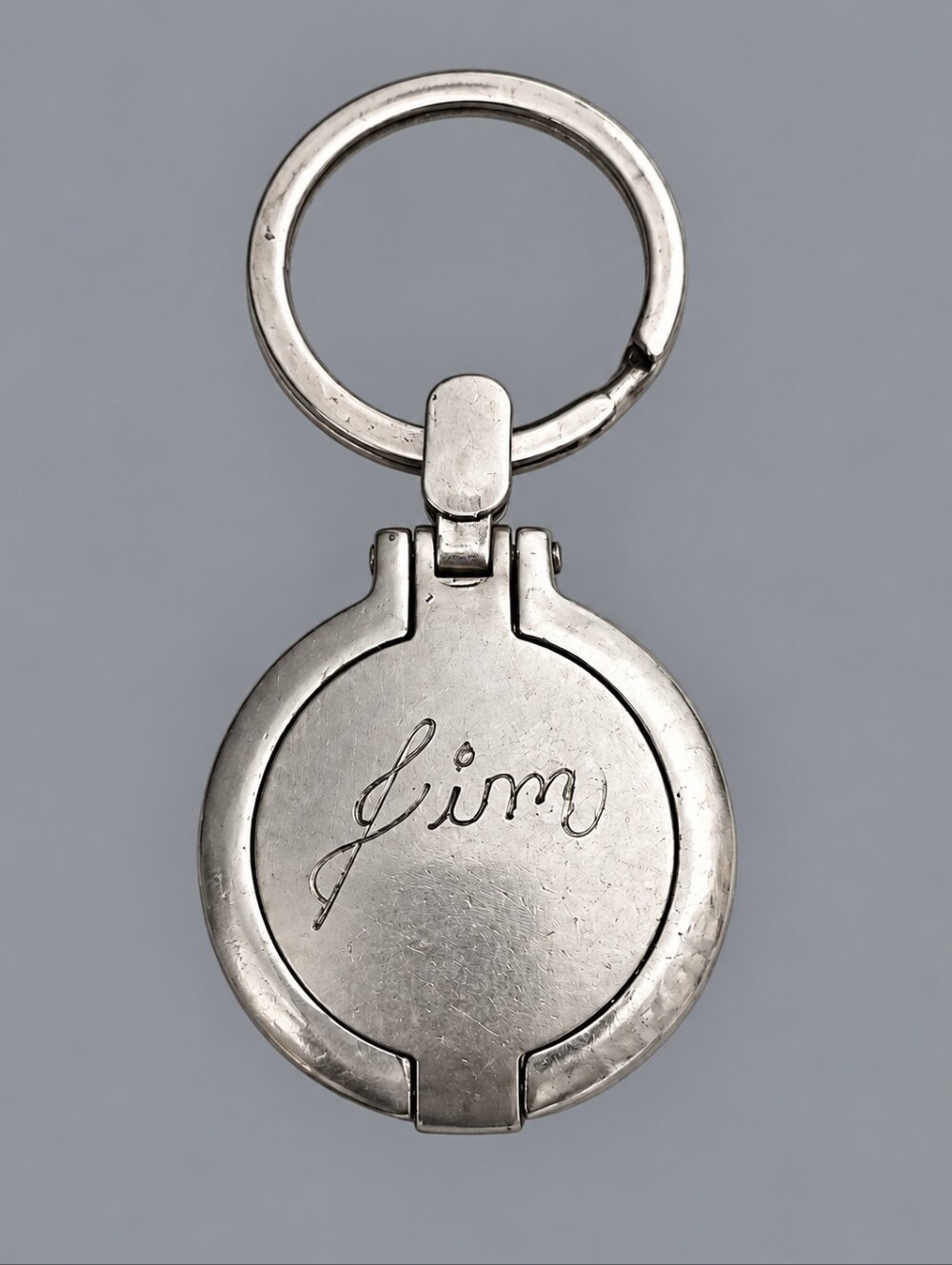 3/$30 Vintage 2001 Photo Locket Keychain with Engraving